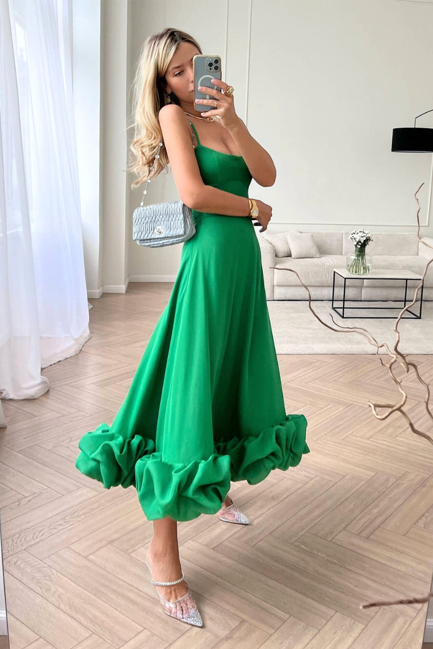 Celia | Elegant Flowing Dress