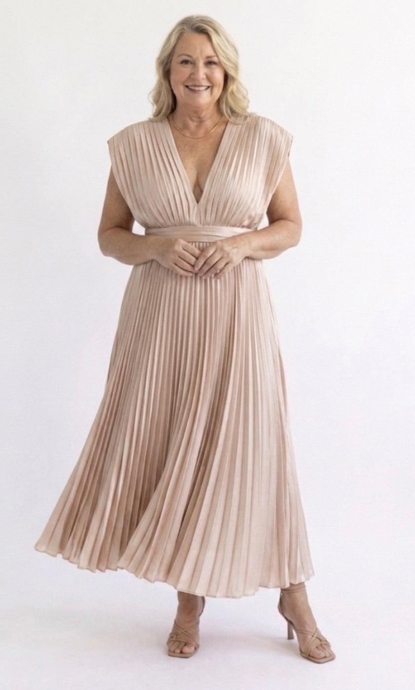 Juliet | Timeless Pleated Midi Dress
