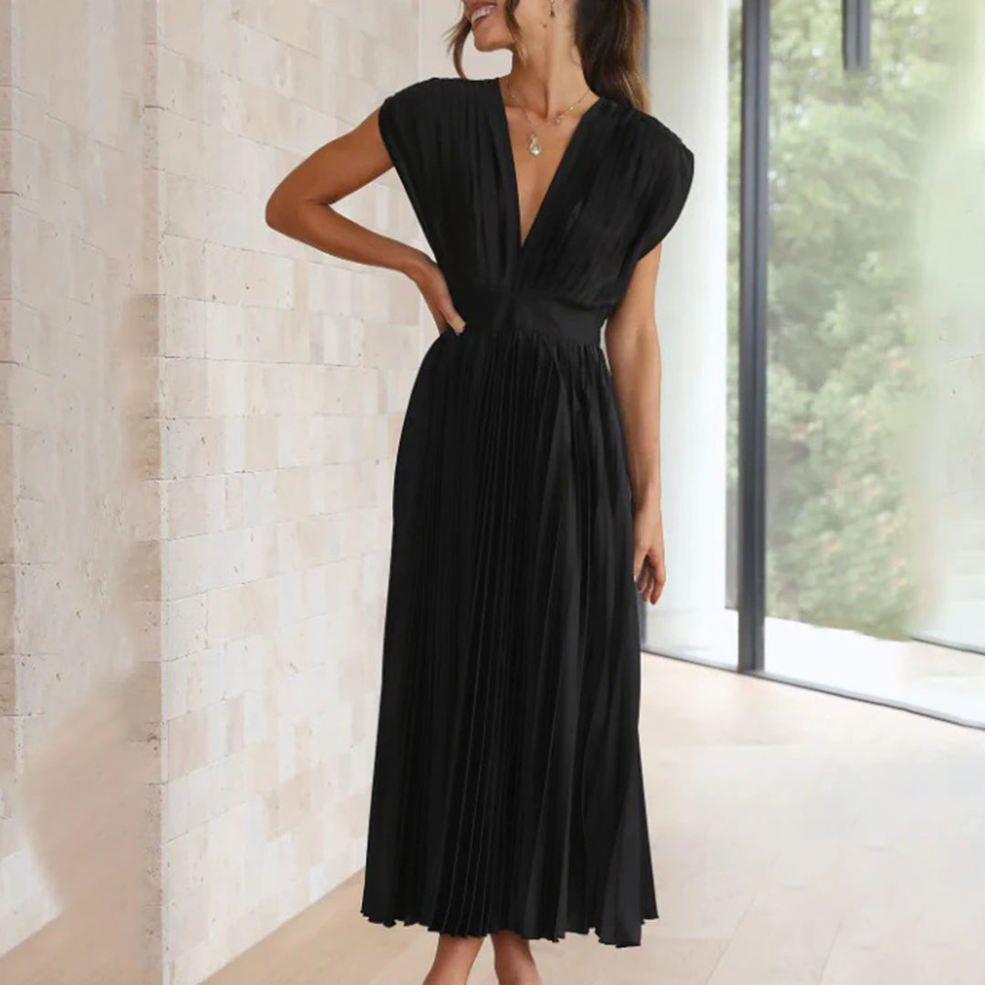 Juliet | Timeless Pleated Midi Dress