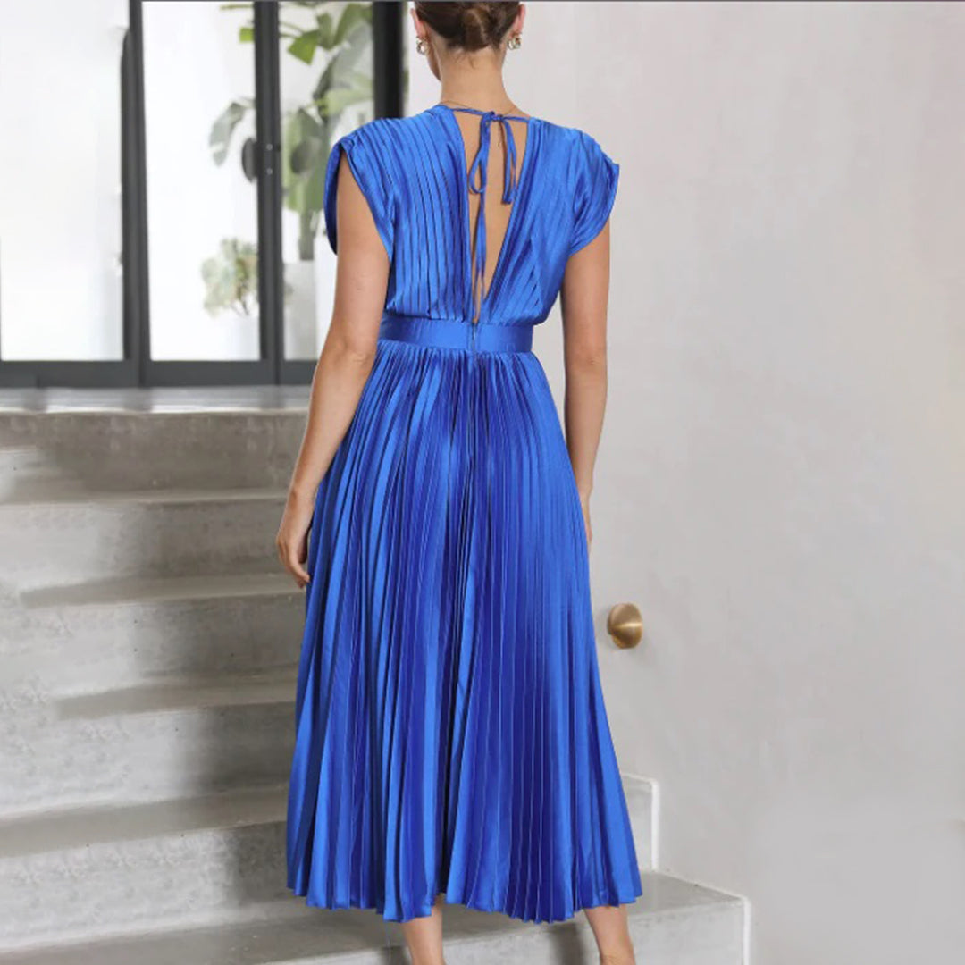 Juliet | Timeless Pleated Midi Dress