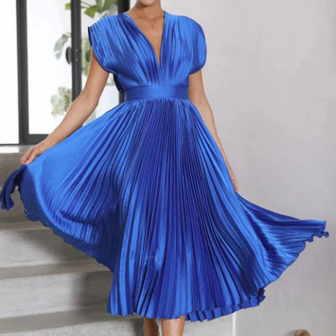 Juliet | Timeless Pleated Midi Dress