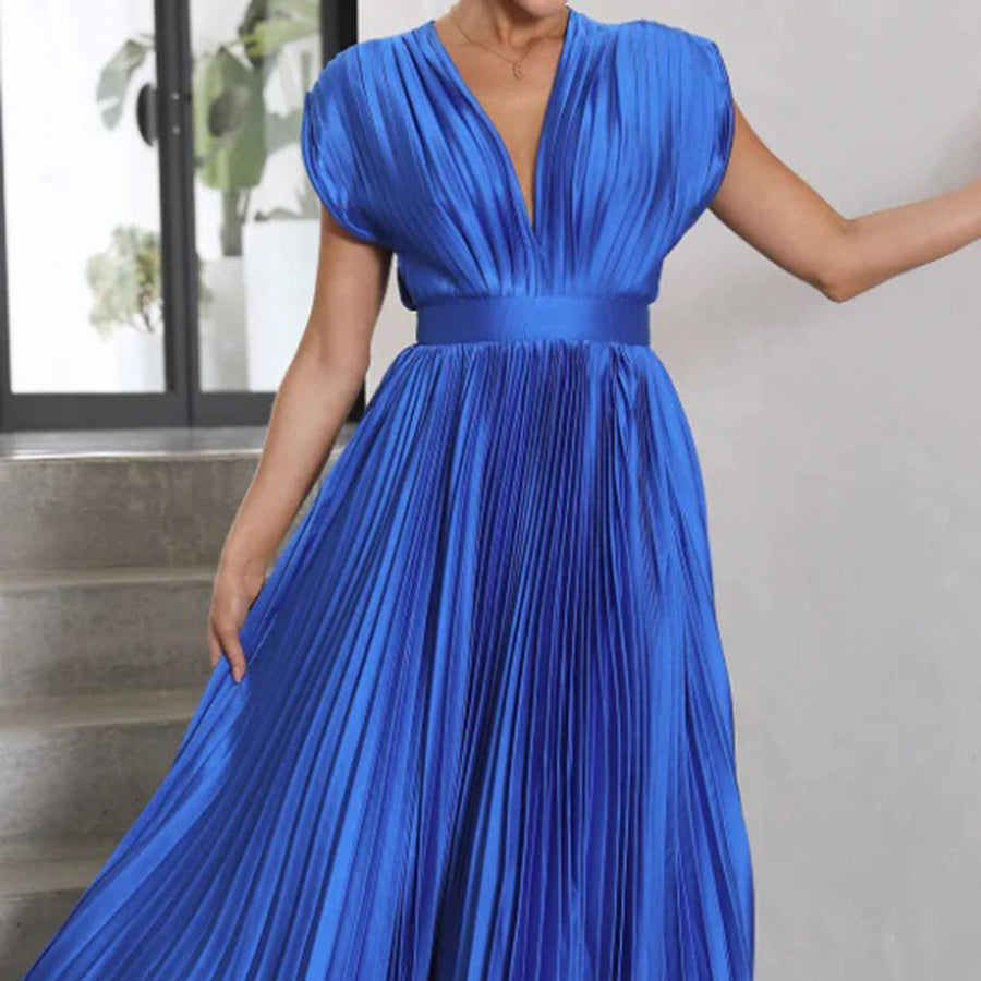 Juliet | Timeless Pleated Midi Dress