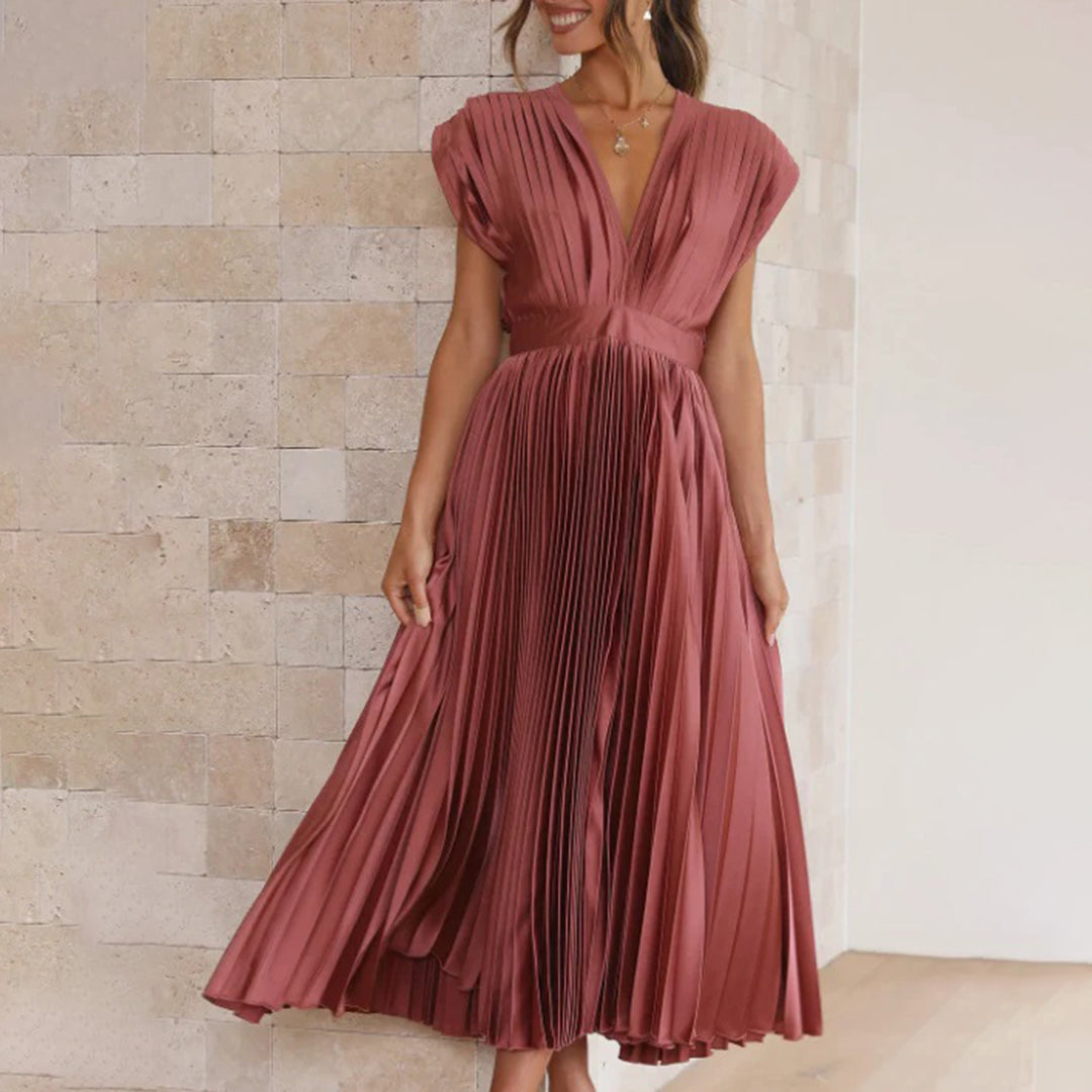 Juliet | Timeless Pleated Midi Dress