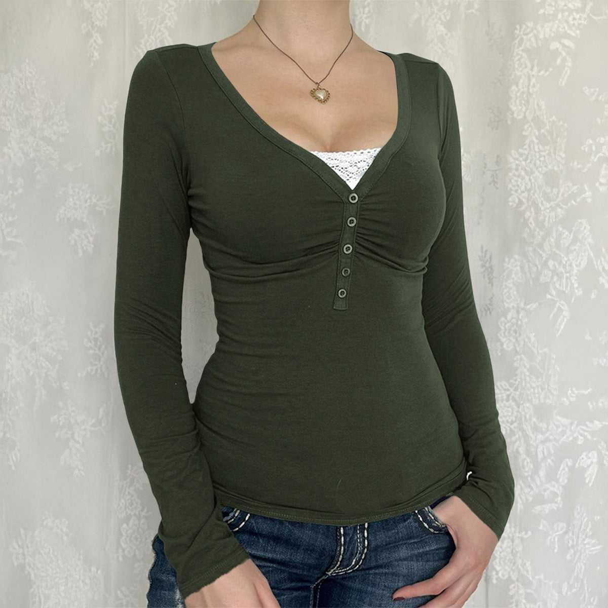 Palya | Comfy V-Neck Long Sleeve Top