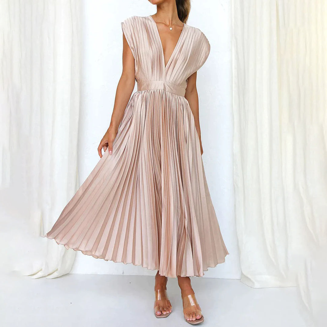 Juliet | Timeless Pleated Midi Dress
